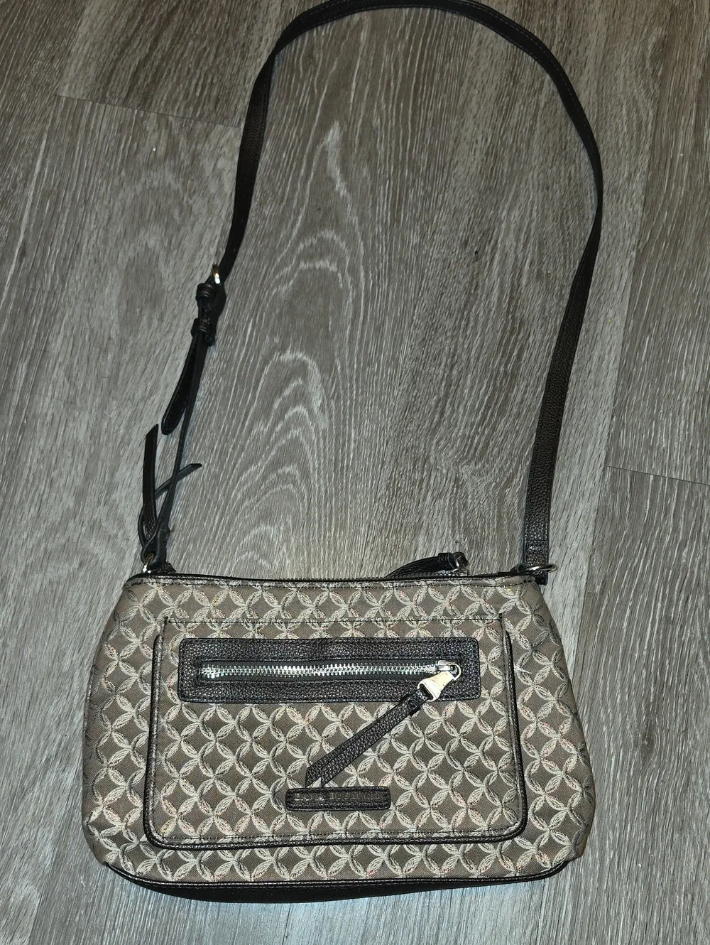 DANA BUCHMAN Cross Body Purse! Preowned!